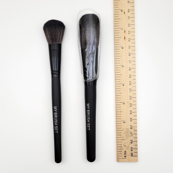 Set of 2 Face Makeup Brushes Blush & Powder beauty cosmetics tools black - Picture 3 of 3